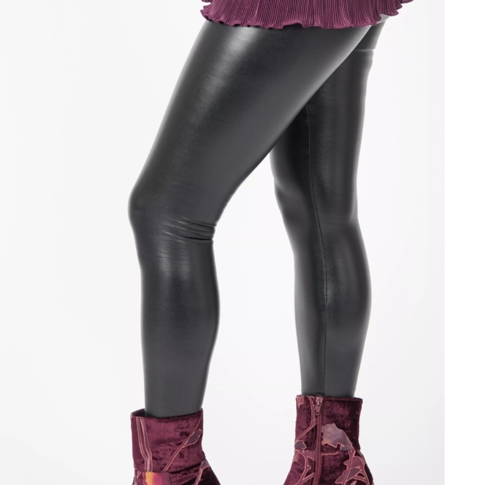 Agnes and Dora Leggings Size XS S Dance Electronica Club Rave Pleather Black